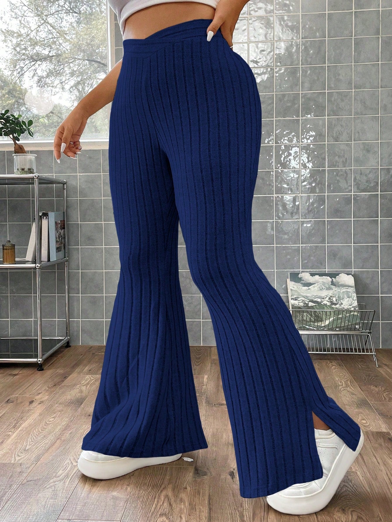 Calça Canelada Flare