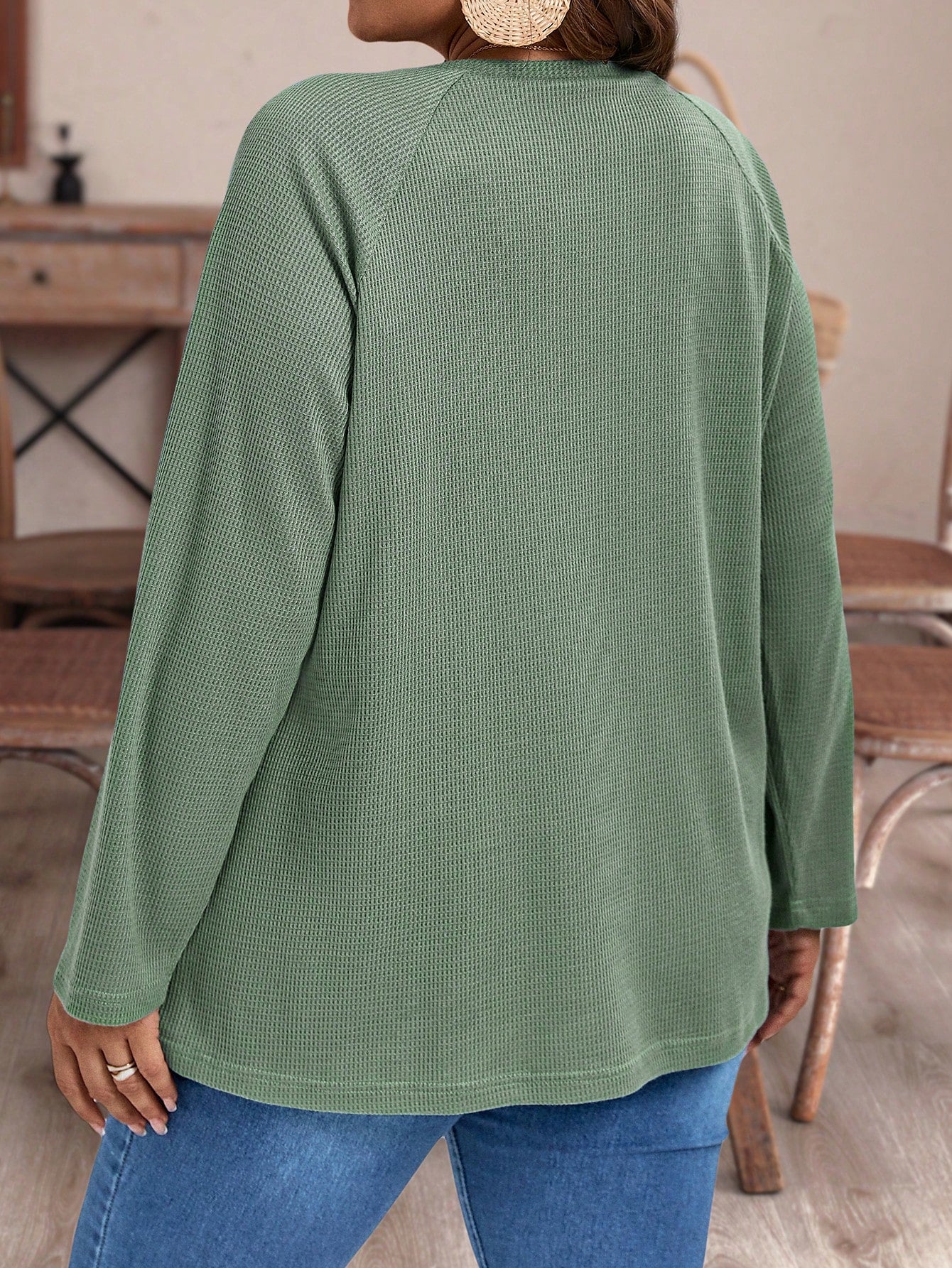 Blusa de Manga Longa Com Botões Plus Size