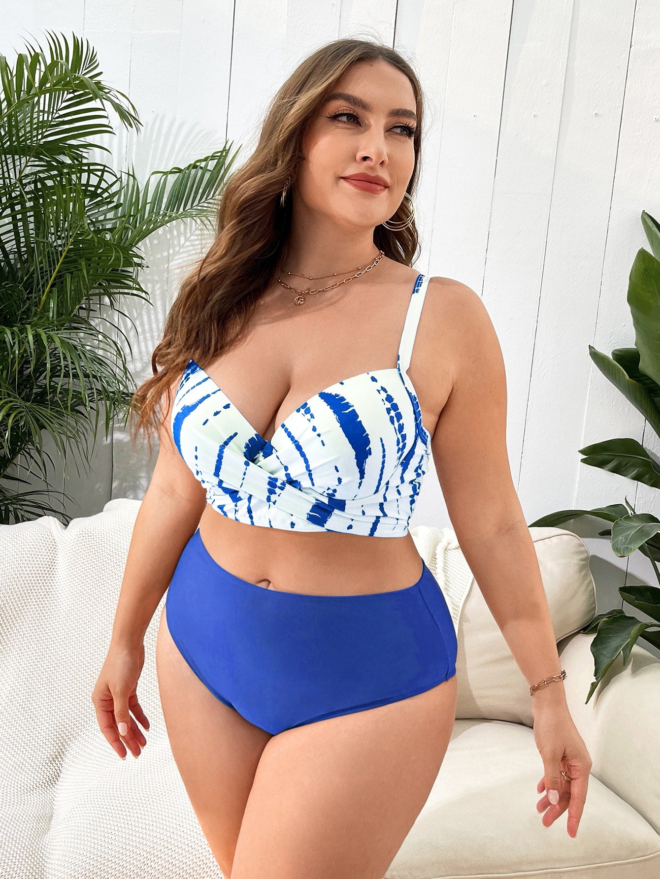 Biquíni Tie Dye Plus Size + Ganhe Kimono