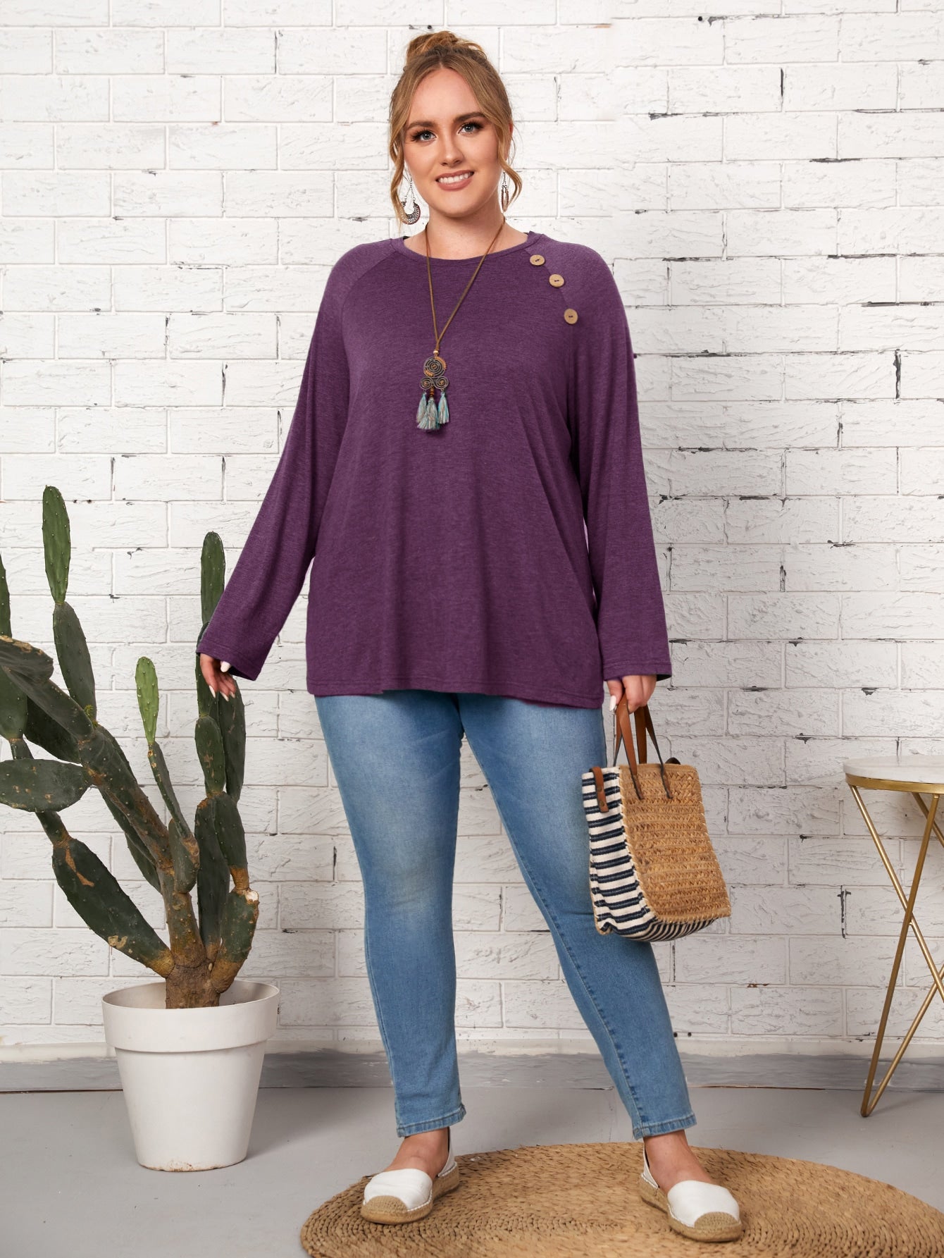 Blusa de Manga Longa Com Botões Plus Size
