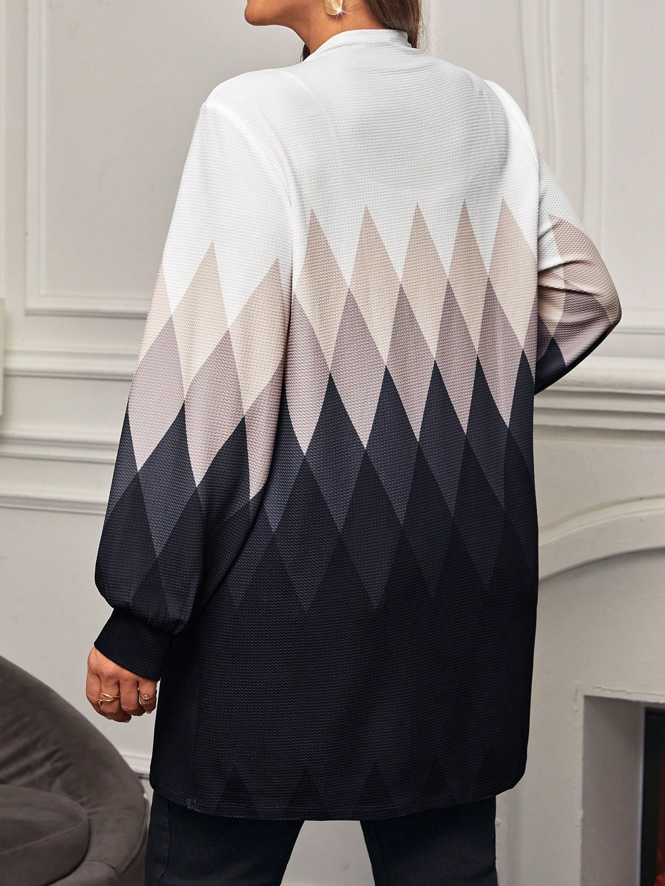 Cardigan Casual de Manga Longa Geométrica Plus Size