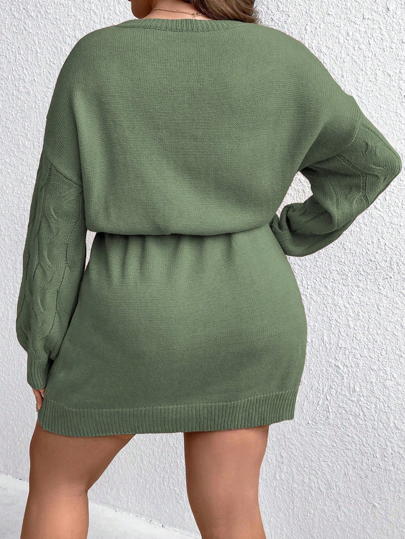 Vestido Malha de Tricô Com Cordão Acinturado