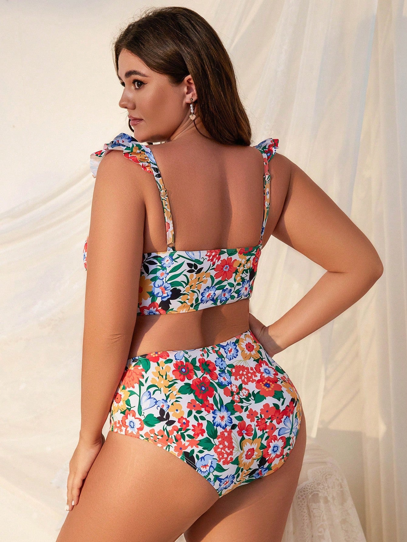 Biquíni Estampa Floral e Libélula com Babado