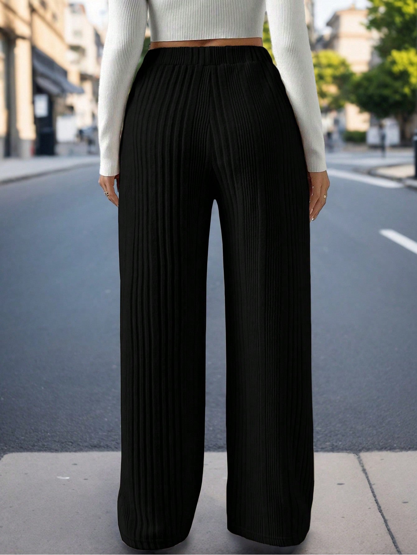 Calça Estilo Minimalista Básica
