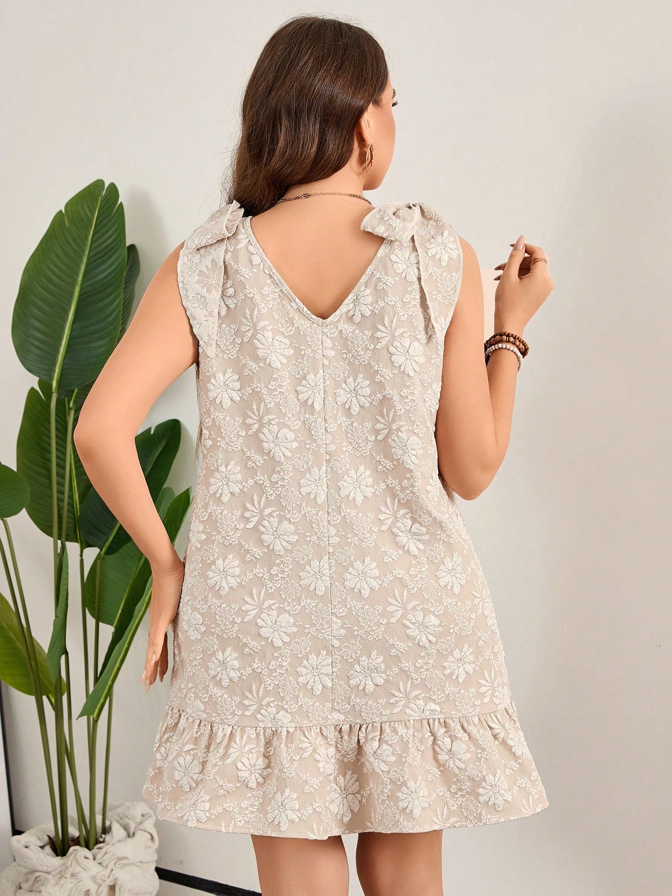 Vestido Floral Com Babado