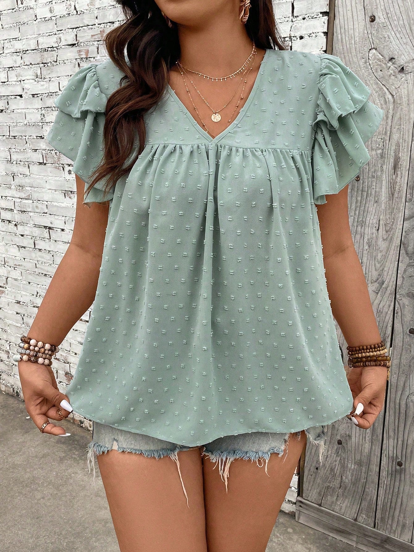 Blusa Ponto Suiço e Manga de Babados Serenidade