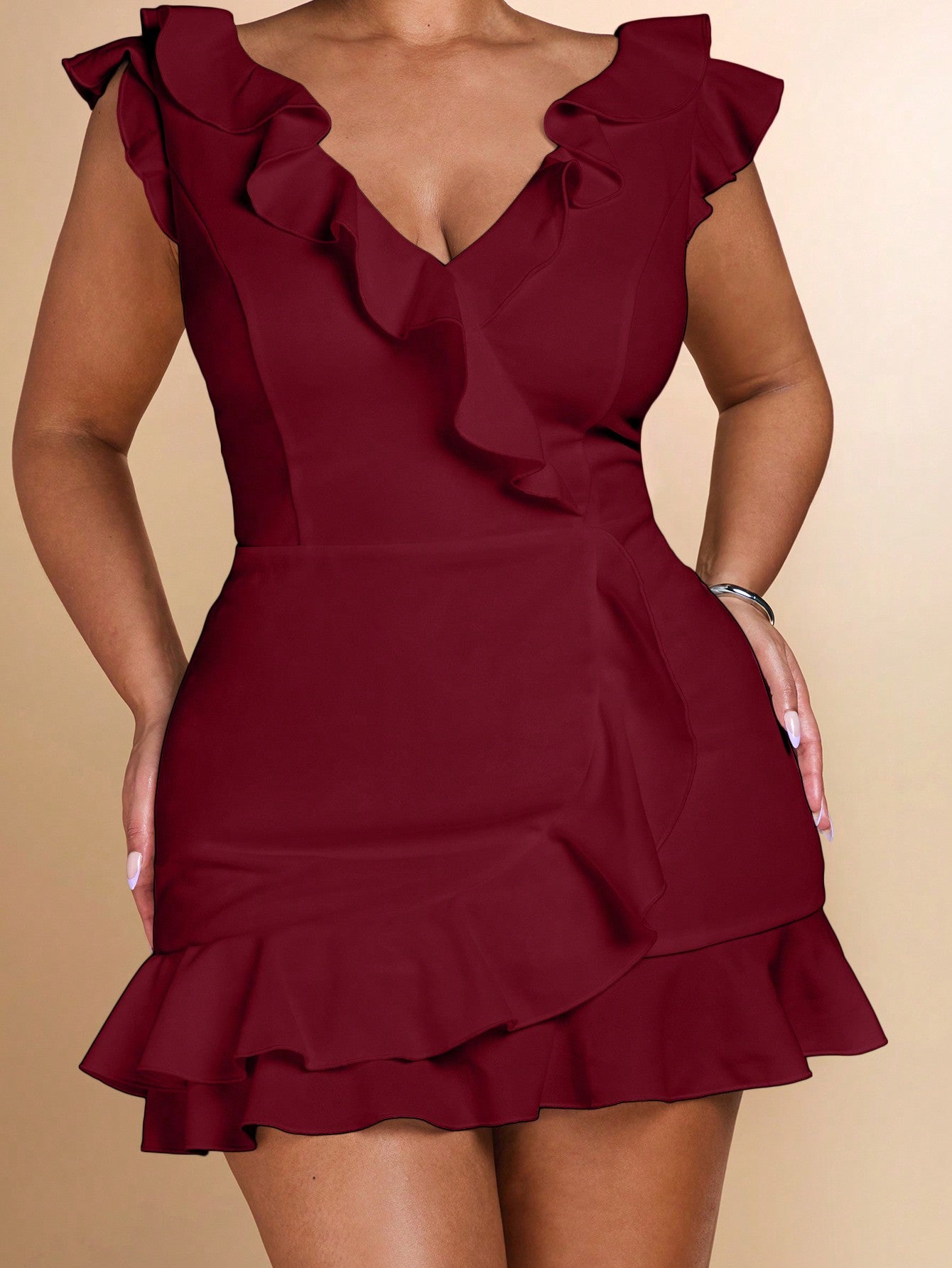 Vestido Babado Doce Decote V