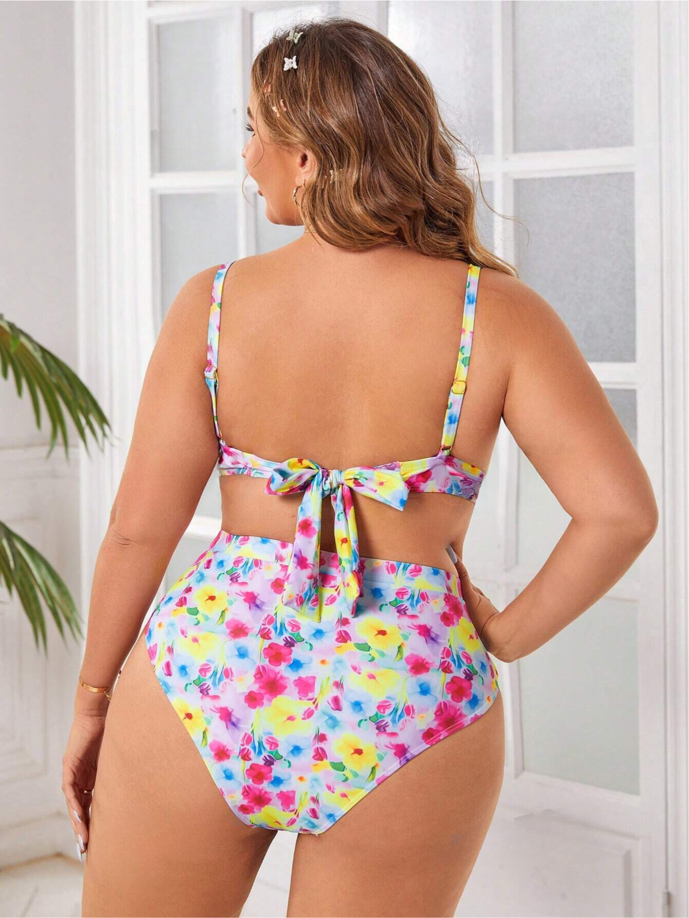Biquíni Colorful de Primavera com Amarração nas Costas