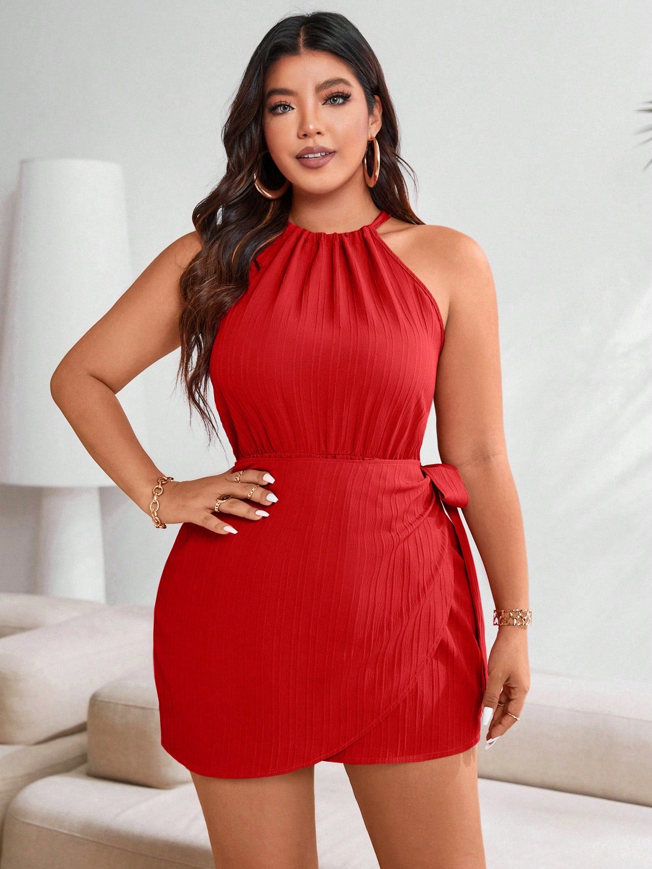 Macaquinho Short Saia com Amarração Lateral