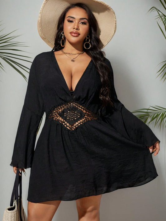 Saída de Praia Decote V Profundo e Manga Ampla