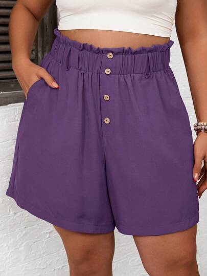 Short Cintura Franzida e Botões