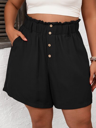 Short Cintura Franzida e Botões