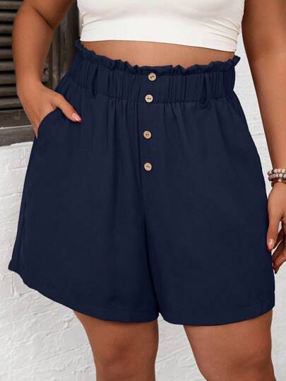 Short Cintura Franzida e Botões