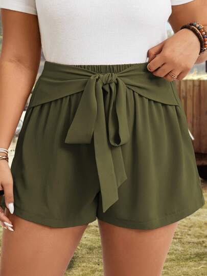 Short Com Laço na Cintura Stela