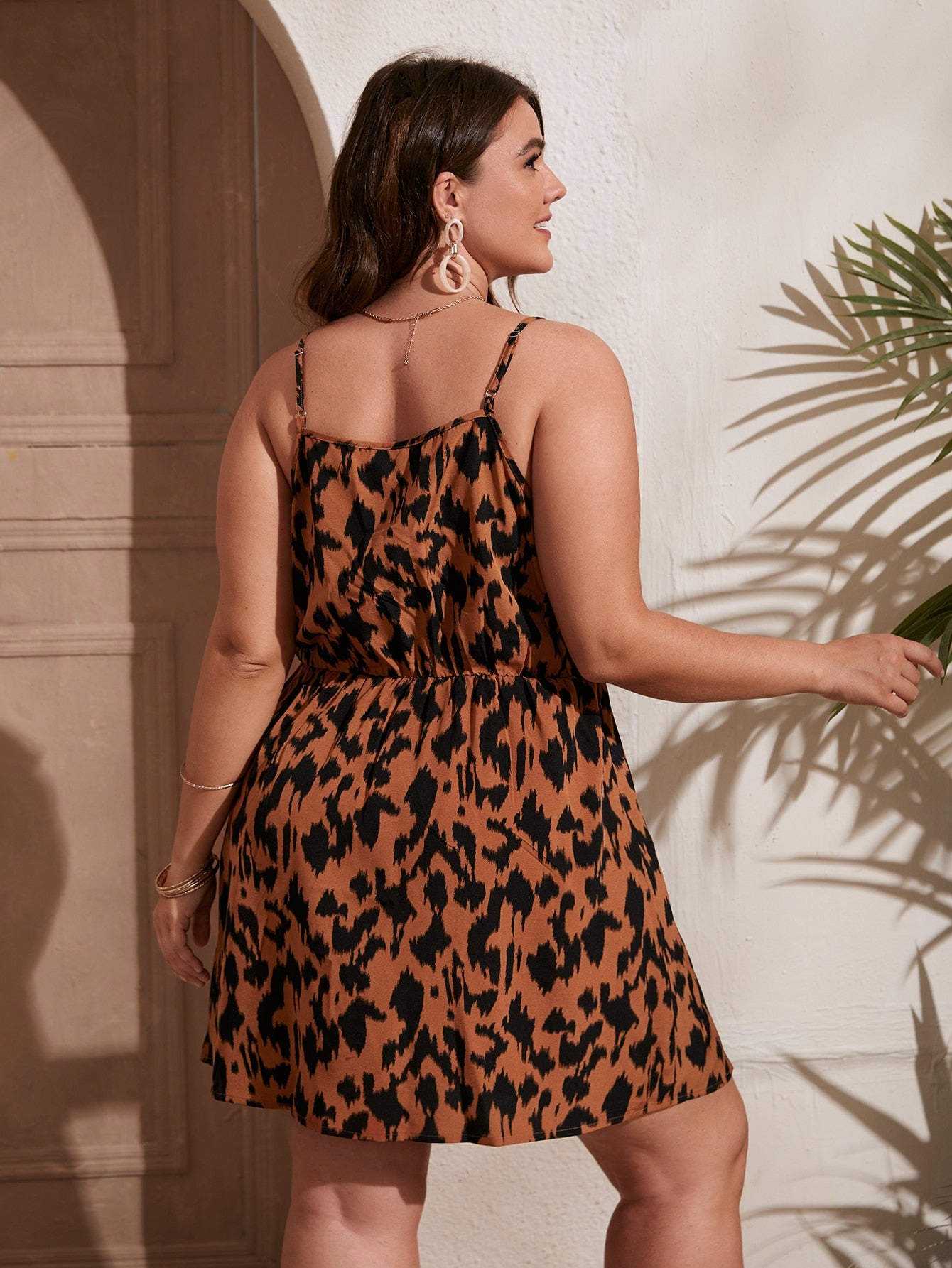 Vestido Estampa Leoa Plus Size