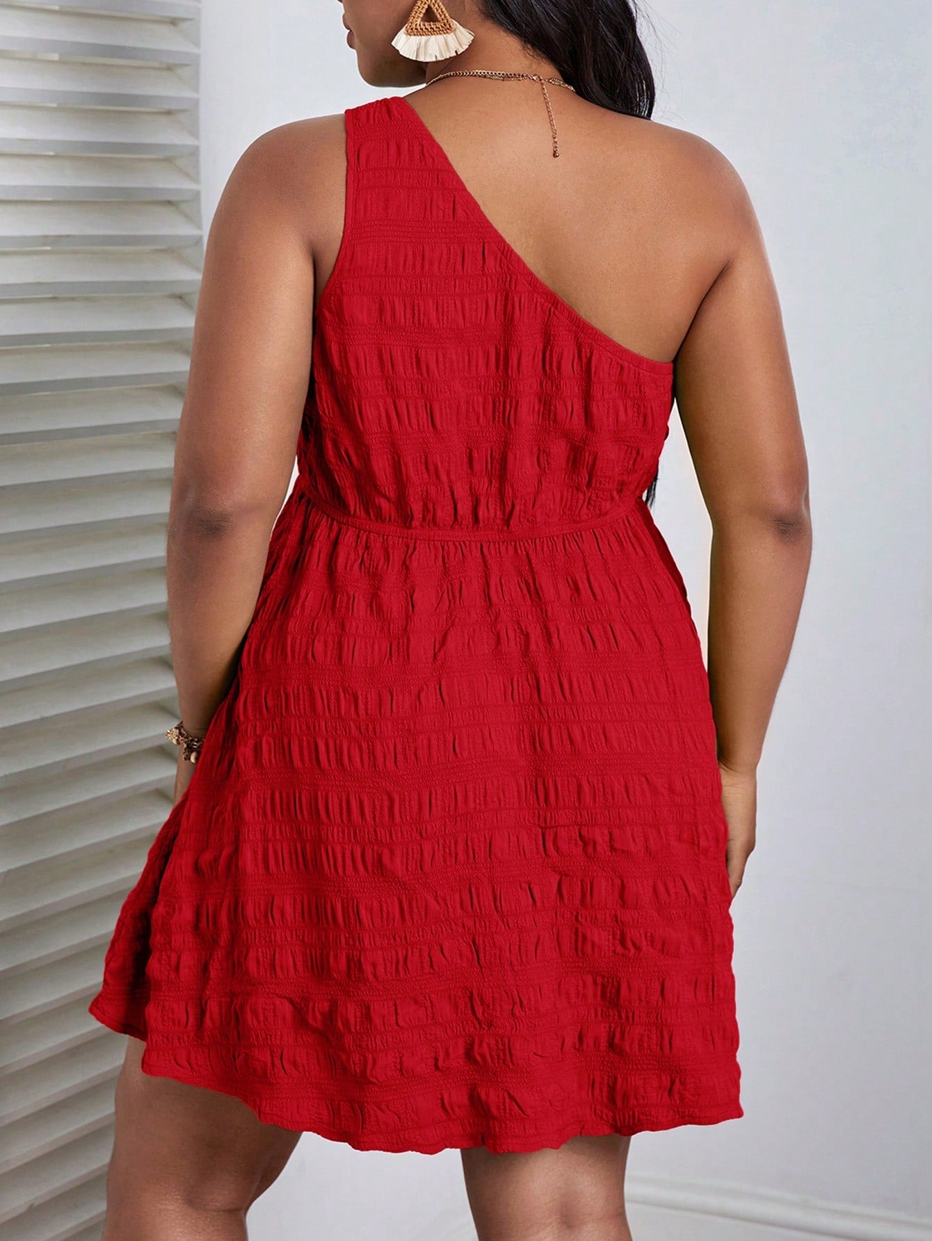 Vestido Lorna Ombro Único Plus Size