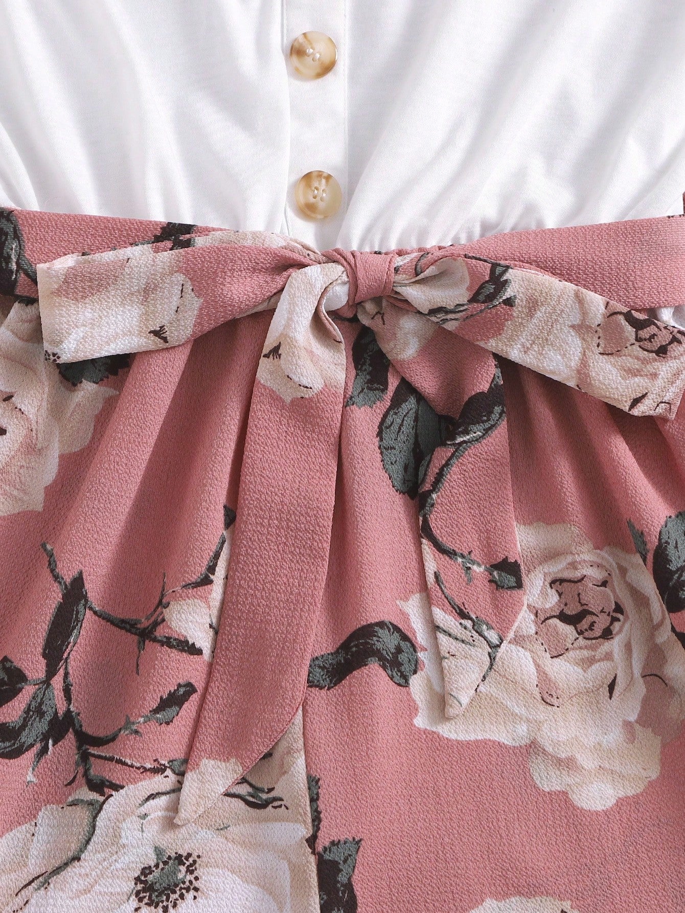 Macacão Floral Plus Size